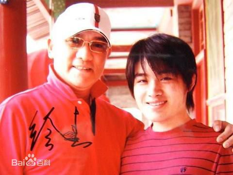 《王绘春》生活照