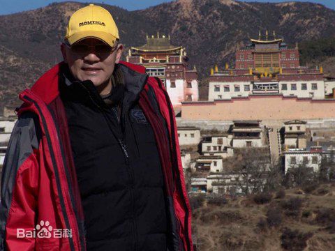 《王绘春》生活照