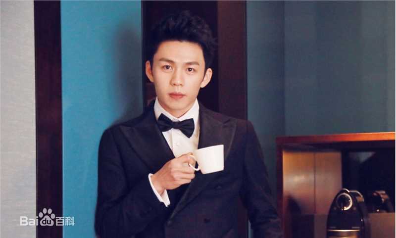 《李鸿其》封面图片