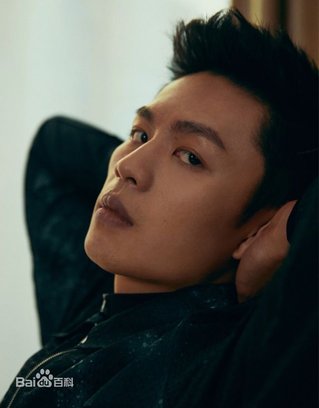 《李鸿其》封面图片