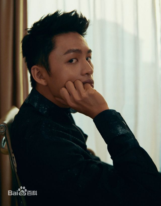 《李鸿其》封面图片