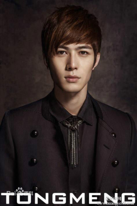 最全陈学冬(Cheney Chen)在《小时代：青木时代》饰 周崇光中的相册