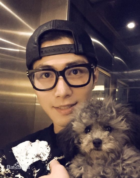 陈学冬(Cheney Chen)与萌宠图片图册