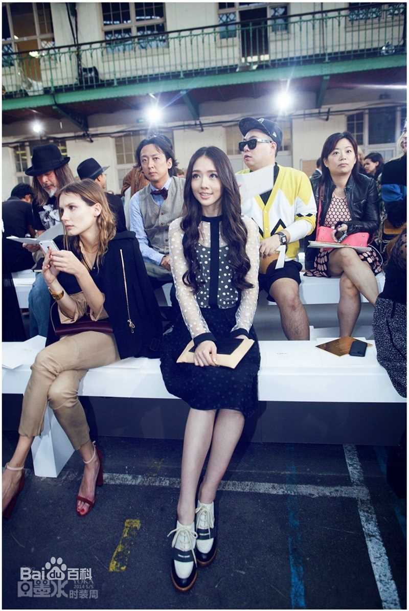 郭碧婷(Bea Hayden)参与社会活动性感图片图集