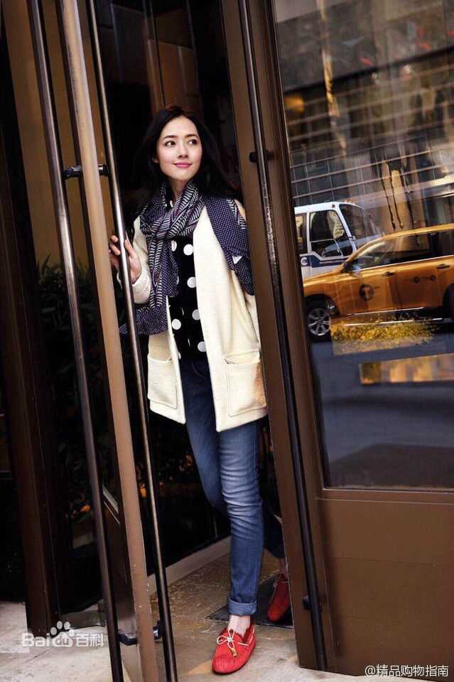 郭碧婷(Bea Hayden)参与社会活动性感图片图集