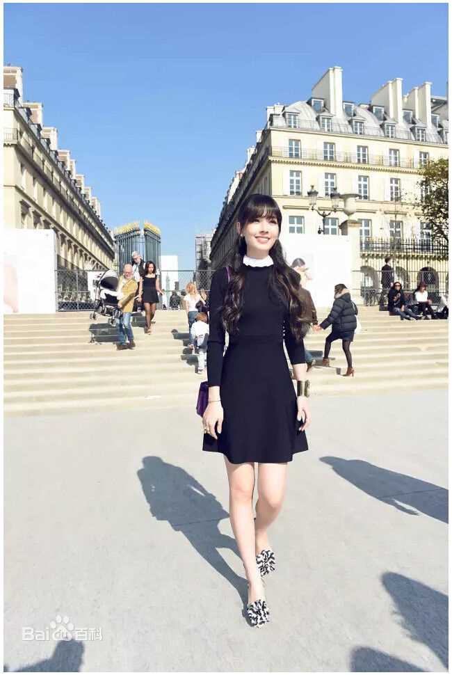 郭碧婷(Bea Hayden)参与社会活动性感图片图集