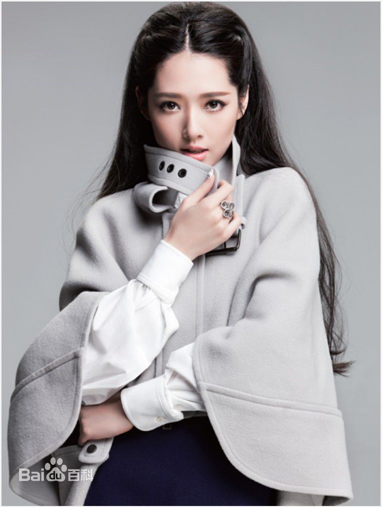 郭碧婷(Bea Hayden)北京青年周刊前后照片