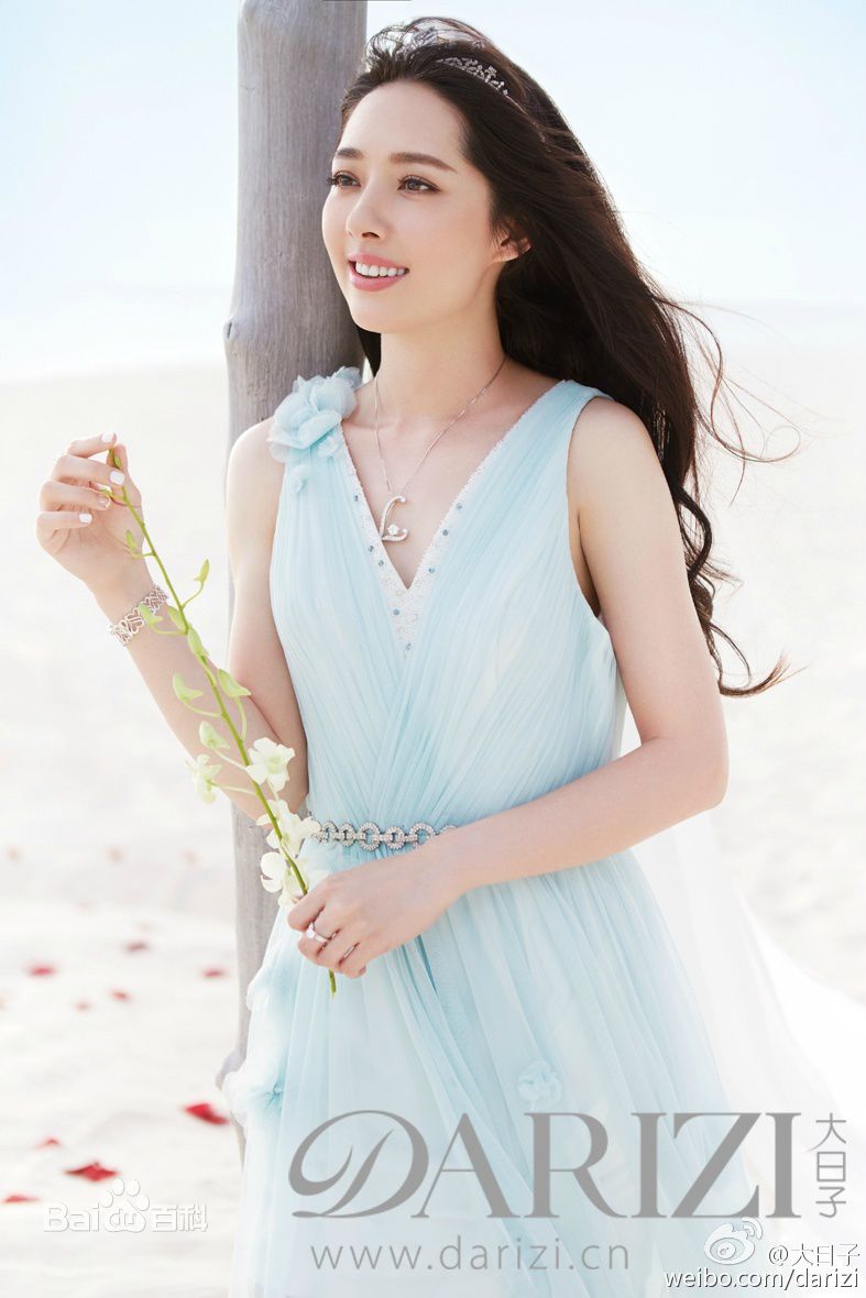 郭碧婷(Bea Hayden)大日子图片图集