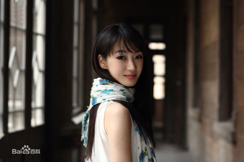 最新爱新觉罗·启星(Ariel Aisin-Gioro)精彩图册