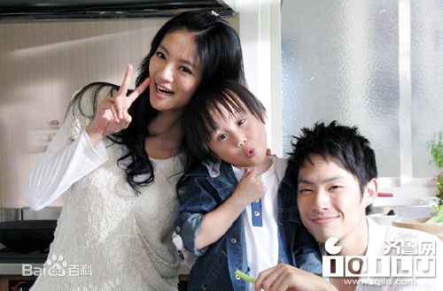 温玄烨(Benny)小小彬图片图集