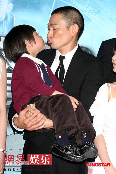 温玄烨(Benny)小小彬生活照相册