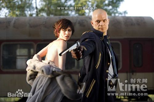 欧嘉·柯瑞兰寇(Olga Kurylenko) 影片最优质剧照