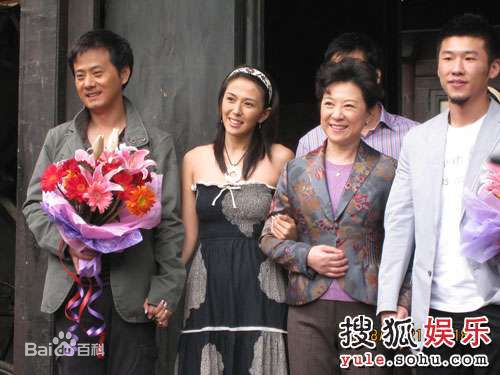 安雅(Anya)2009年《迷失洛杉矶》最优质剧照