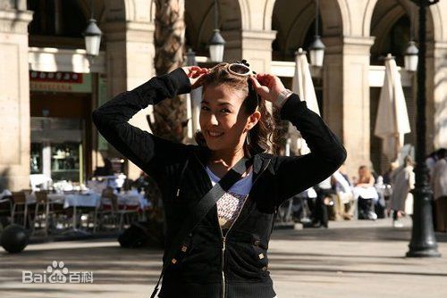 安雅(Anya)2008年《西班牙之恋》最优质剧照