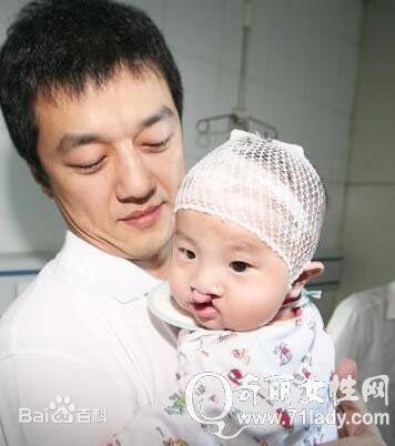 李亚鹏(Yapeng Li)李嫣性感图片图集