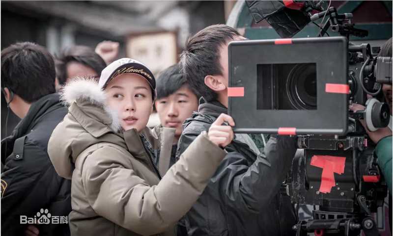 金沙导演工作照素颜照相册