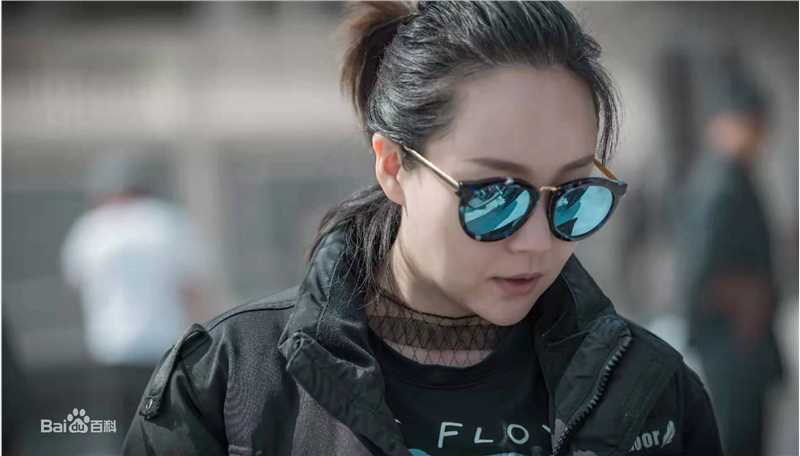 金沙工作照素颜照相册