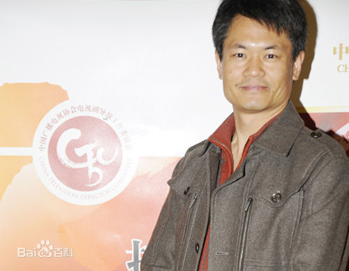 《柏杉》封面图片