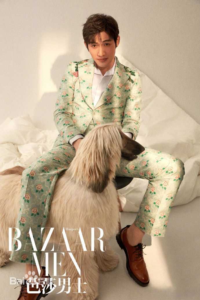 精选张彬彬(Vin)在《芭莎男士》5月刊中的图册