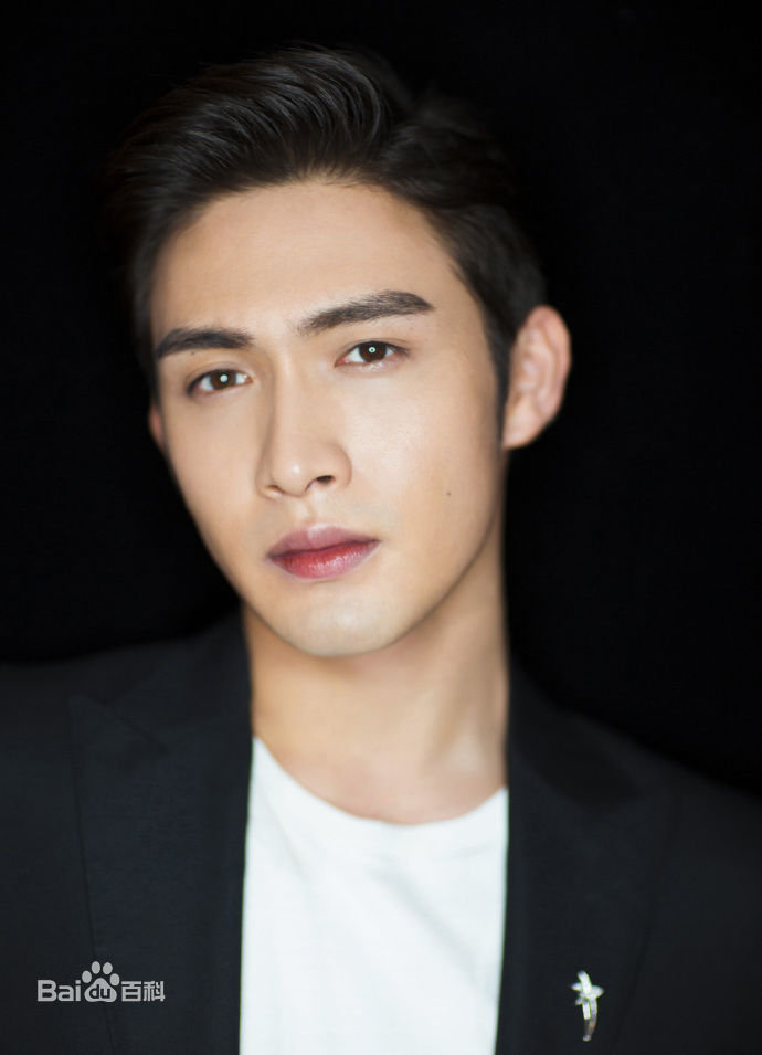 张彬彬(Vin)出席活动性感图片图集