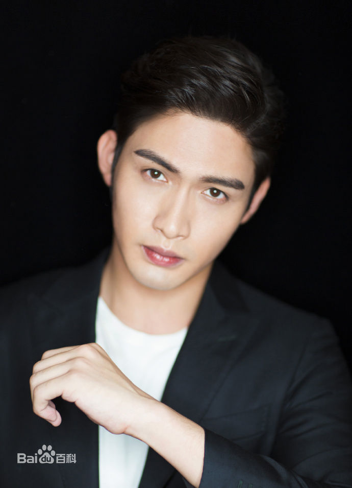 张彬彬(Vin)出席活动性感图片图集