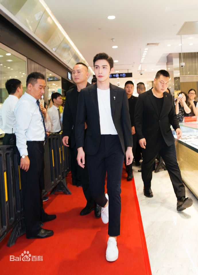 张彬彬(Vin)出席活动性感图片图集