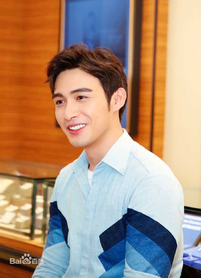 张彬彬(Vin)出席活动性感图片图集