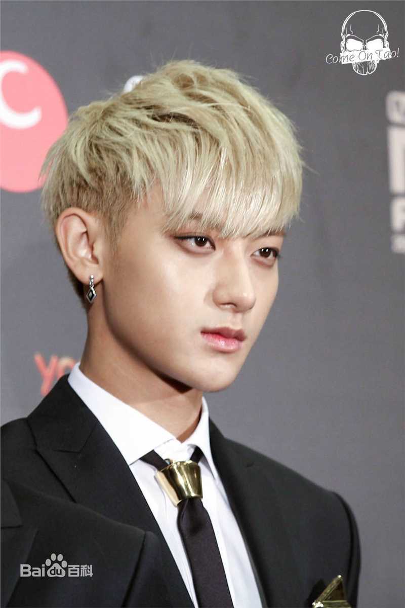 黄子韬(Z.TAO、 、タオ)侧颜壁纸壁纸