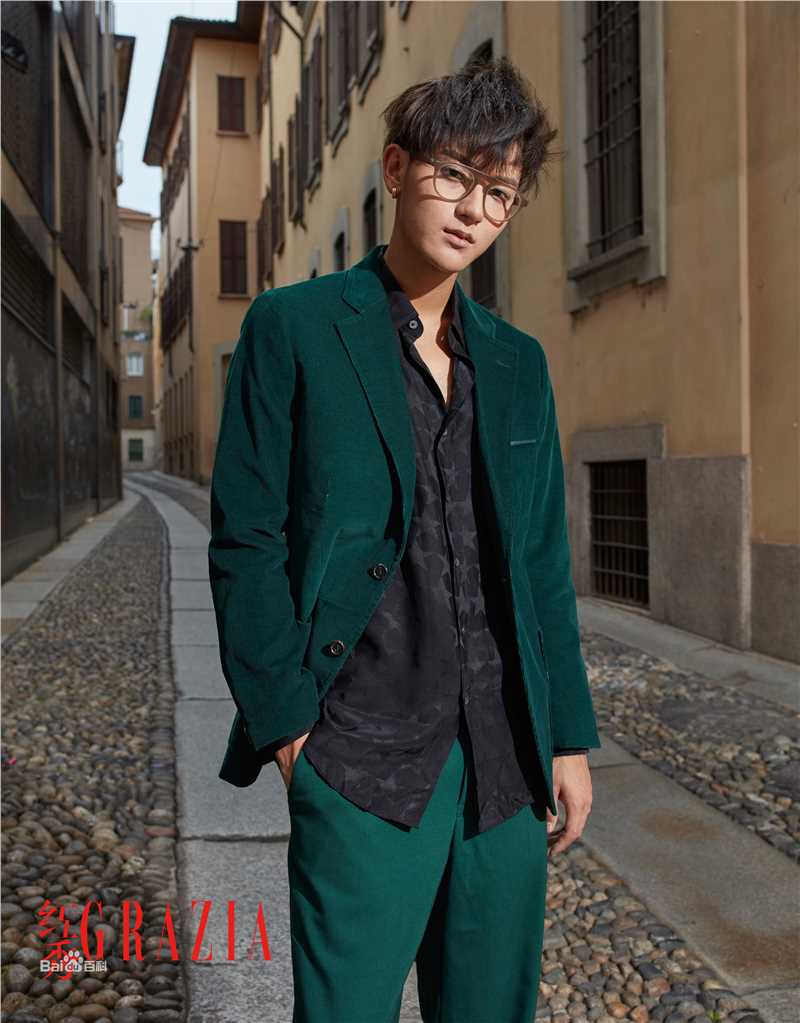 黄子韬(Z.TAO、 、タオ)时尚魅力性感图片壁纸