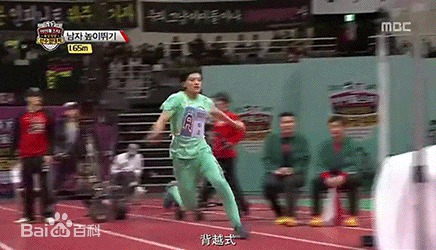 黄子韬(Z.TAO、 、タオ)在《MAMA》MV中的舞剑红衣少年中的