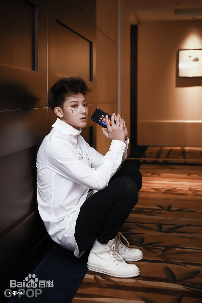 黄子韬(Z.TAO、 、タオ)最新《官方》图集