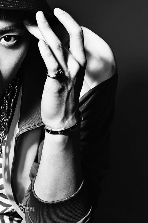 高清黄子韬(Z.TAO、 、タオ)在《上瘾》迷你专辑中的图册