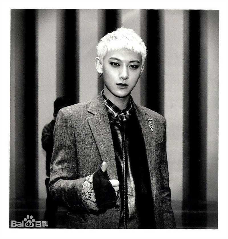 高清黄子韬(Z.TAO、 、タオ)在《上瘾》迷你专辑中的图册