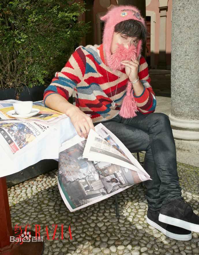 精选黄子韬(Z.TAO、 、タオ)在《红秀》中的图册