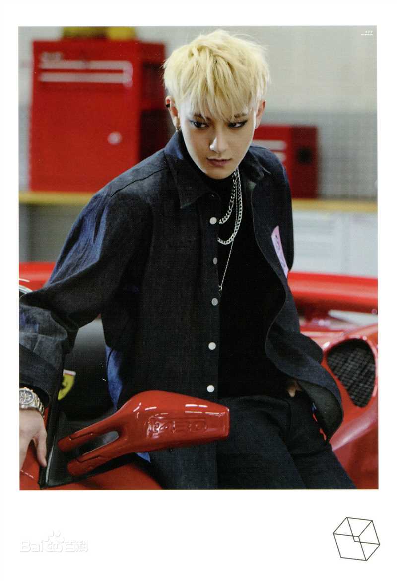 最优质黄子韬(Z.TAO、 、タオ)在《EXODUS》正规专辑中的相册