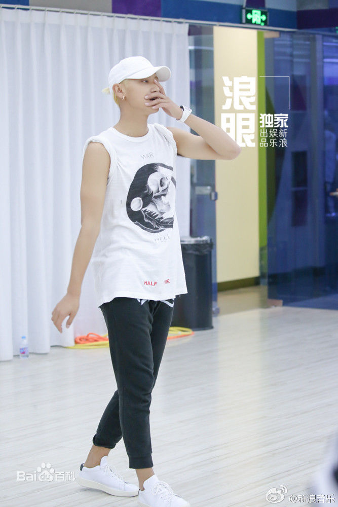 黄子韬(Z.TAO、 、タオ)THE ROAD Z.TAO CONCERT图片图集