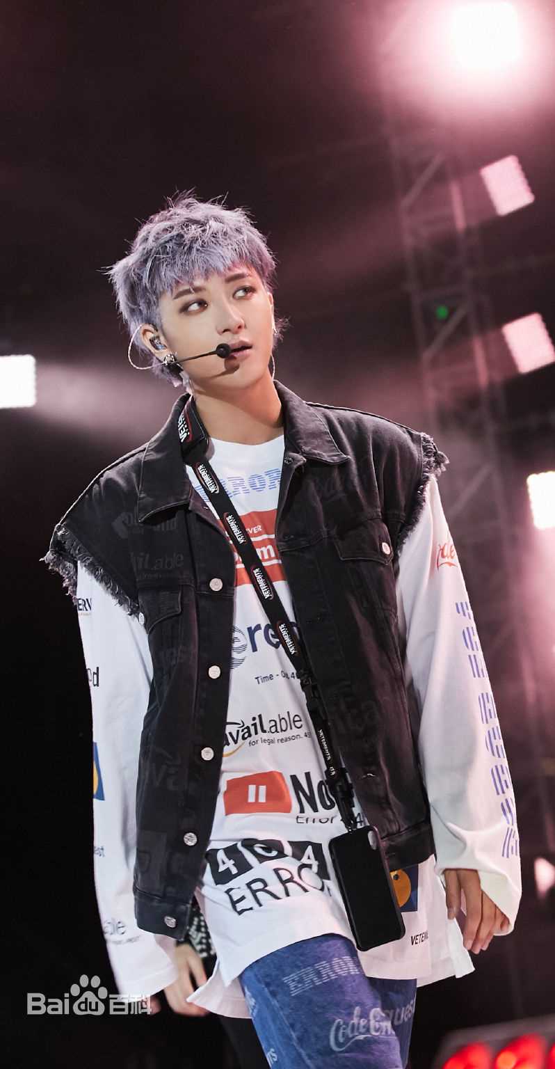 黄子韬(Z.TAO、 、タオ)前后照片