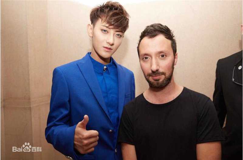 黄子韬(Z.TAO、 、タオ)前后照片