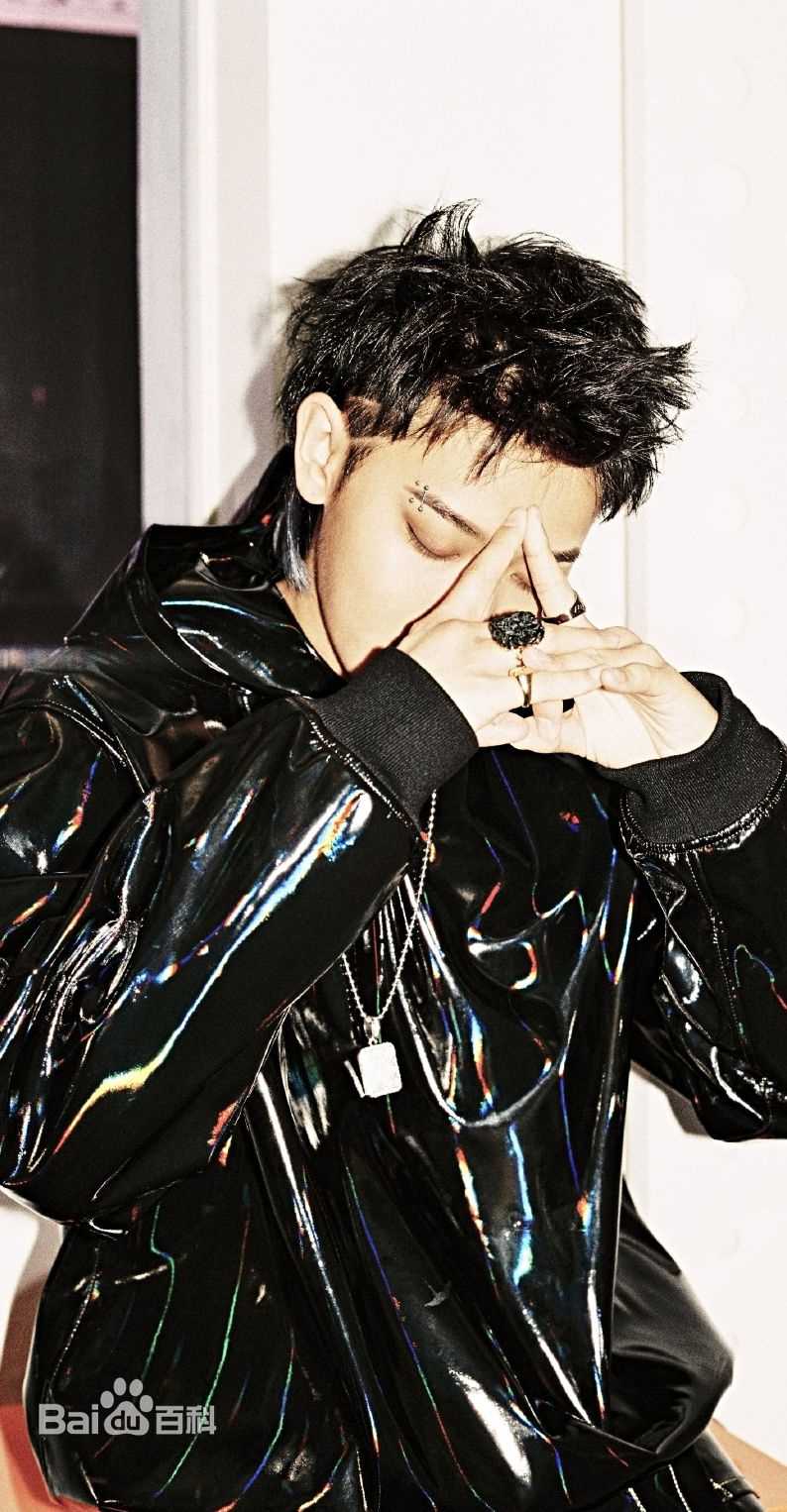 黄子韬(Z.TAO、 、タオ)前后照片