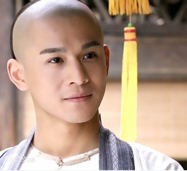 乔振宇(Qiao Zhenyu)古装群像性感图片图集