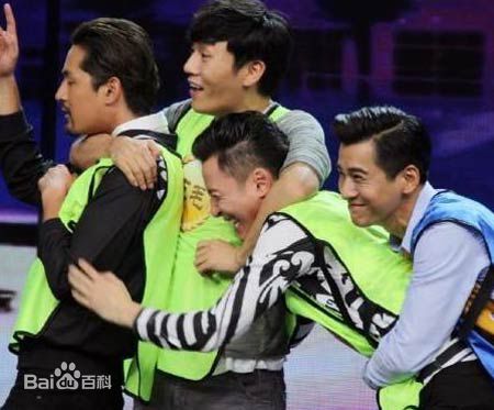 乔振宇(Qiao Zhenyu)快乐大本营前后照片