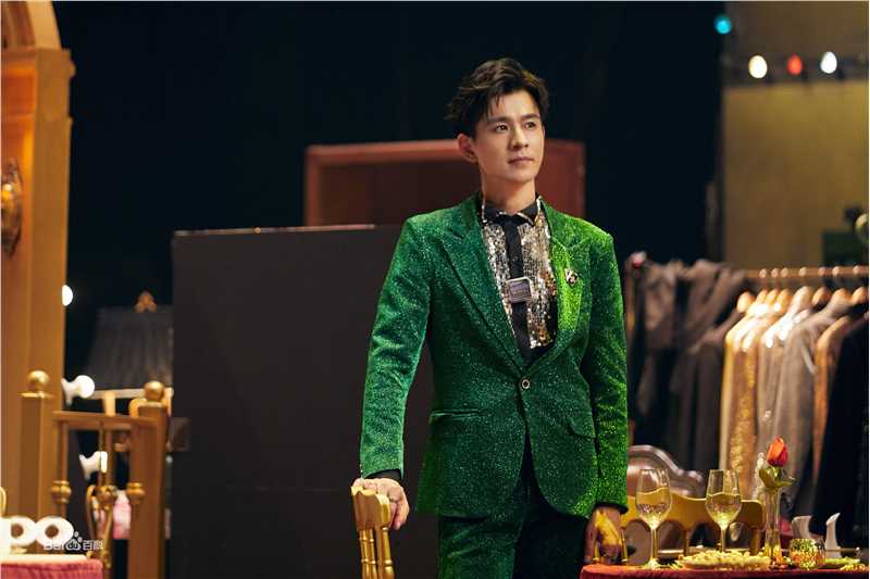 乔振宇(Qiao Zhenyu)明星大侦探性感图片图集