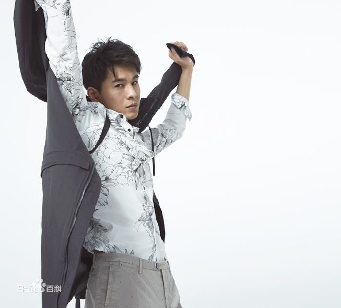 乔振宇(Qiao Zhenyu)明星来了生活照