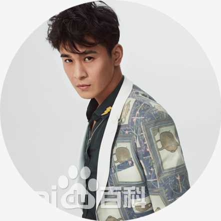 乔振宇(Qiao Zhenyu)明星来了生活照