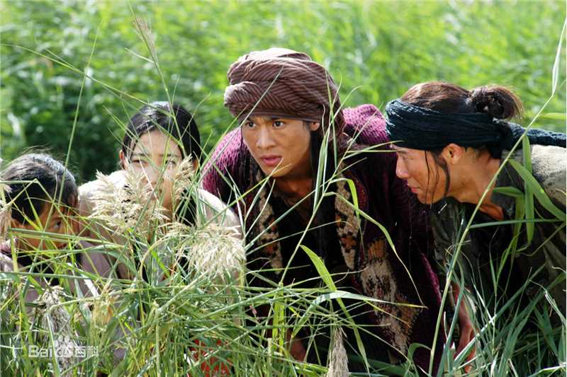 高清乔振宇(Qiao Zhenyu)在电视剧《七剑下天山》饰穆郎中的图集