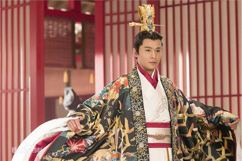 最优质乔振宇(Qiao Zhenyu)在电视剧《思美人》饰楚怀王中的相册