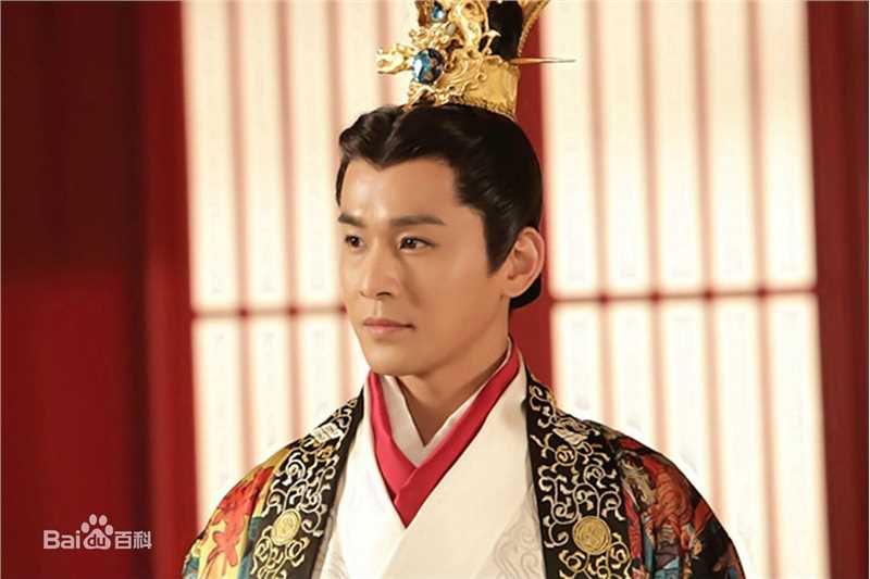 最优质乔振宇(Qiao Zhenyu)在电视剧《思美人》饰楚怀王中的相册