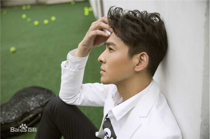 乔振宇(Qiao Zhenyu)时尚星秀图册