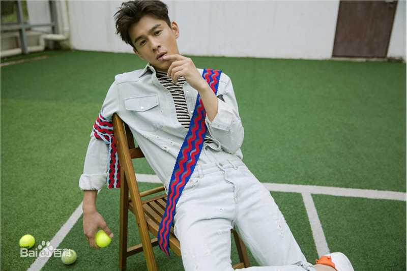 乔振宇(Qiao Zhenyu)时尚星秀图册