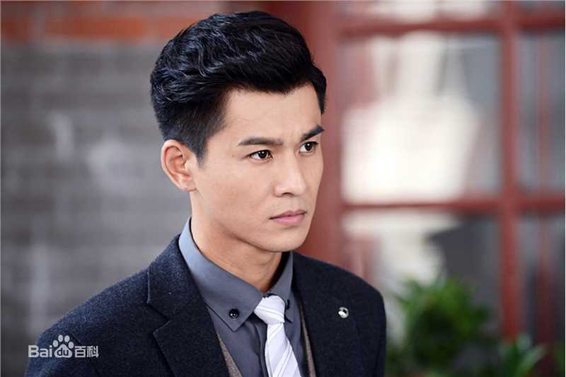 高清乔振宇(Qiao Zhenyu)在电视剧《昙花梦》饰程慈航中的图集